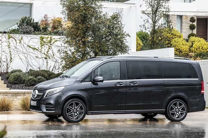 Departure Transfer to Palma De Mallorca Airport PMI by Van - Key Points