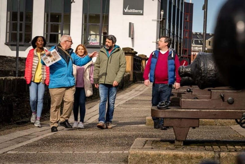 Derry/Londonderry: City Walls History Walking Experiences - Exploring Derrys Walls: An Authentic Walk Through History