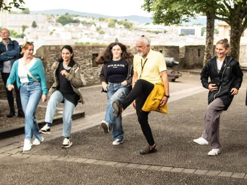 Derry: McCrossans Public Walking Tour of the Historic City - Murals, the Bogside, and Modern Political History