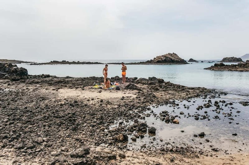Desde Corralejo: Lobos Island Ferry with Optional Transfer - What to Do on Lobos Island