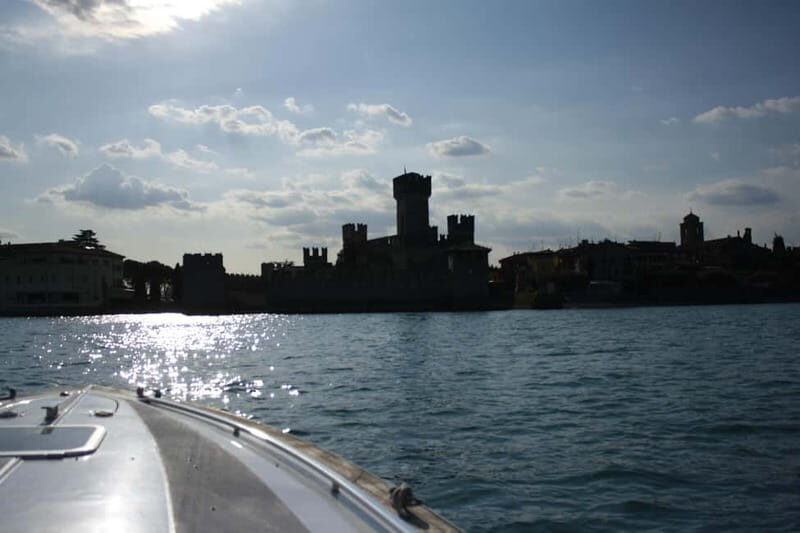 Desenzano: 1-Hour Afternoon Boat Tour to Sirmione - Analyzing the Value