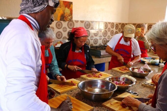 Desert Cooking Class at Local Family House - Preparation and Attire