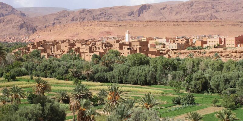 Desert Tour From Marrakech to Merzouga - Experiencing the Erg Chebbi Dunes