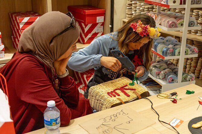 Design and Craft a Raffia Bag in Puerto Plata - An In-Depth Look at the Raffia Bag Workshop