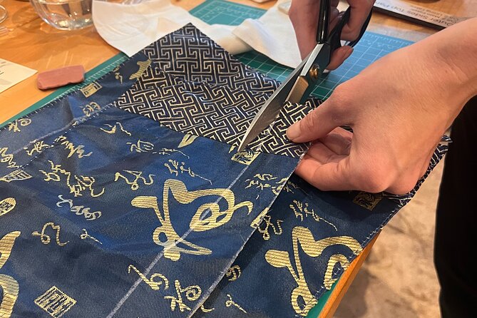 Design Your Own Upcycled Fanny Pack - How to Book Your Session