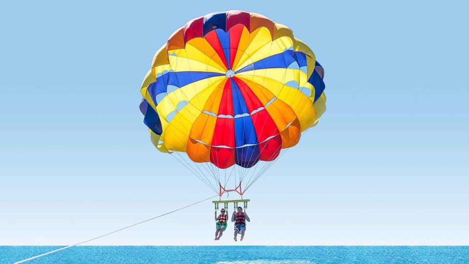 Destin: Parasailing Flight Above the Gulf of Mexico - Observing Marine Life and Wildlife