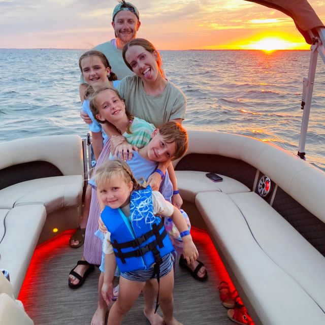 Destin: Private Sunset Cruise With Dolphin Watching - Witnessing the Radiant Sunset Views