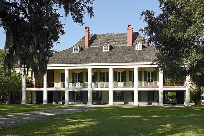 Destrehan Plantation and Large Airboat Tour From New Orleans - Plantation and Slave Revolt Museum