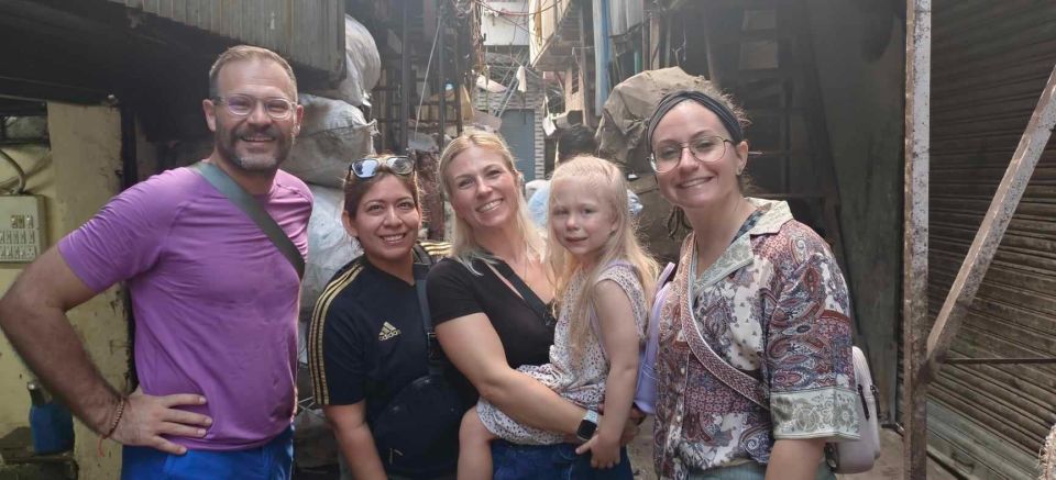 Dharavi Slumdog Millionire Tour-See the Real Slum by a Local - Local Engagement