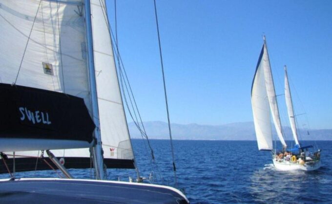 Dia Island: Private Full Day Sailing Cruise - What to Bring