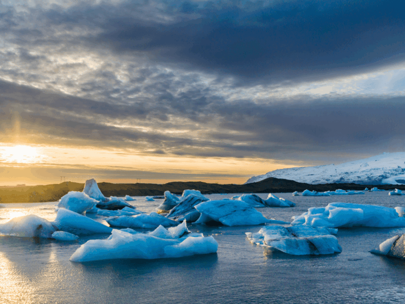 Diamond Beach & Jökulsárlón Glacier Exclusive Day Tour - Pricing and Inclusions