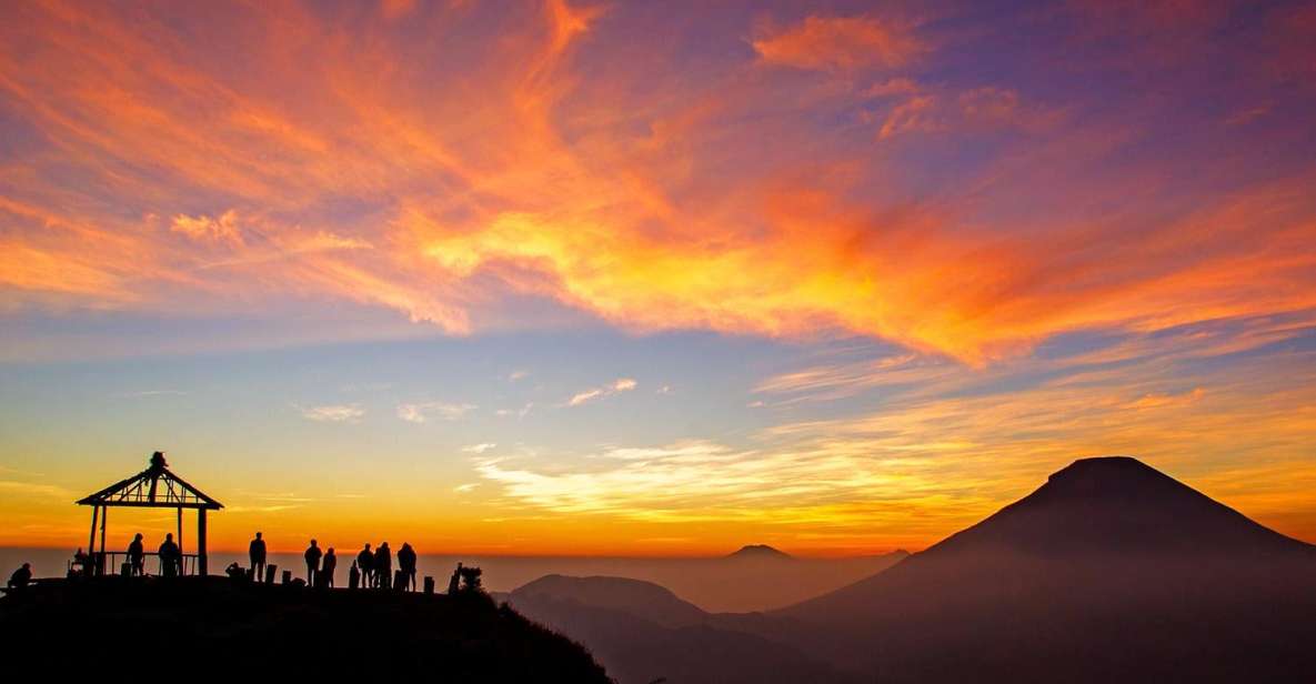Dieng: Sikunir Golden Sunrise and Dieng Plateau Tour - Inclusions and Exclusions