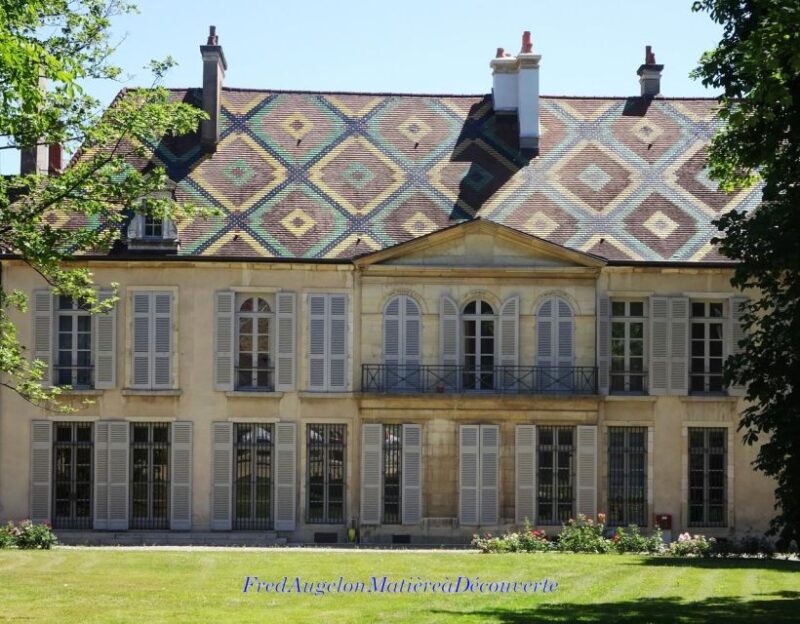 Dijon : an Over-Look at the City With Shiny Roofs ! - History of Glazed Tiles