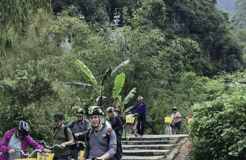 Dingding Yangshuo Country Road Biking Tour &Bamboom Rafting - Inclusions