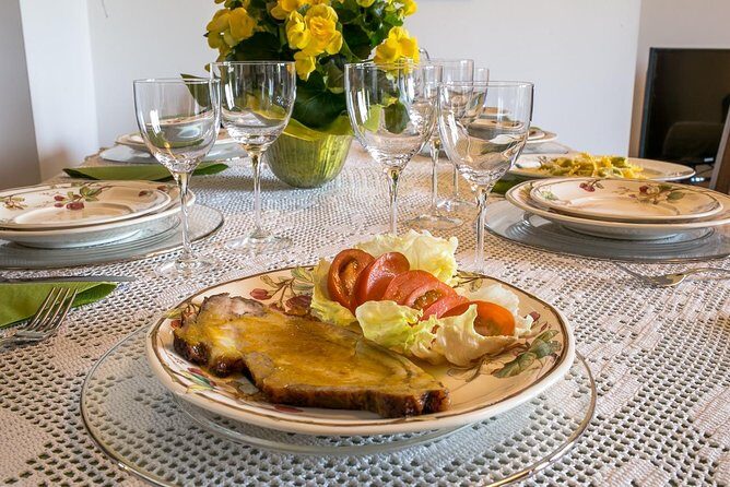 Dining experience at a local's home in Parma with show cooking - FAQ