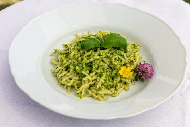 Dining Experience at a local's Home in Sanremo - Key Points