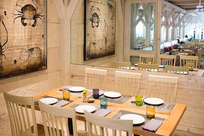 Dinner at Guzina Oaxaca Restaurant - Key Points