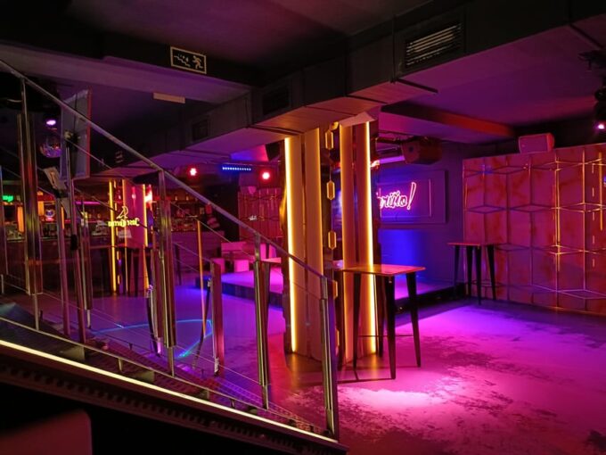 Dinner-Show La Circa De Marta Cariño! in the Center of Madrid - Frequently Asked Questions