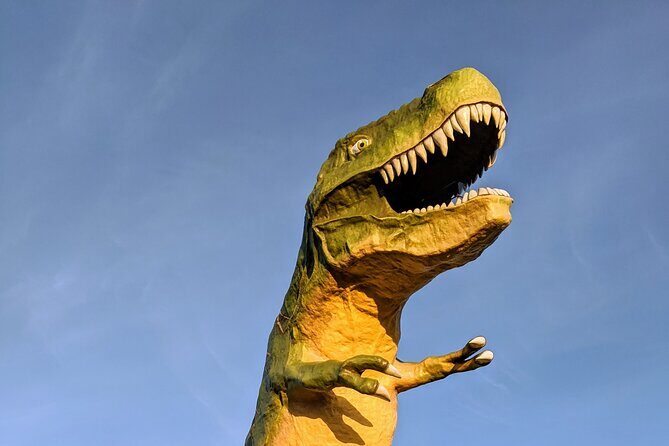 Dinosaurs, Canyons & Ghost Towns: Ultimate Drumheller Day Tour - FAQ Section