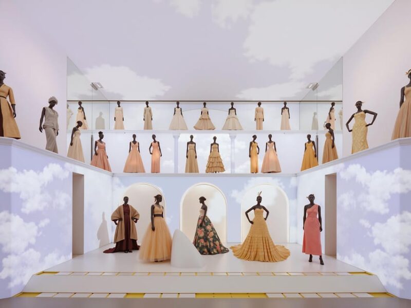 Dior Museum and Vintage Side-car Tour in Paris - Key Points