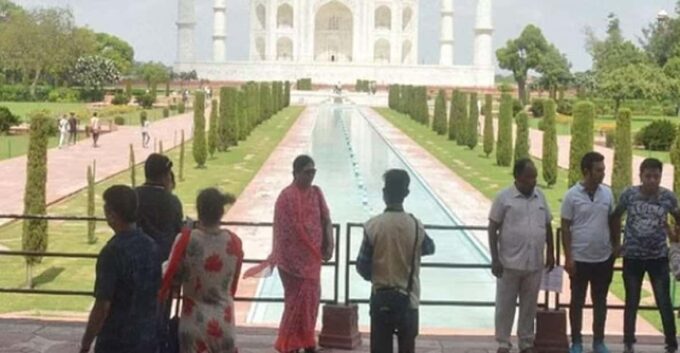 Discover Agra in a Day From Delhi - Frequently Asked Questions