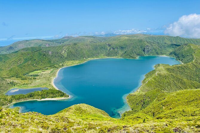 Discover and Hike São Miguel Island with Guide - The Experience in Action
