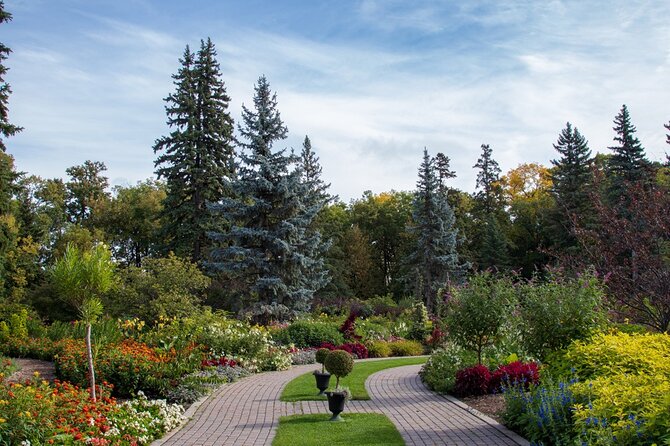Discover Assiniboine Park With a Smartphone Audio Tour - Meeting and End Point