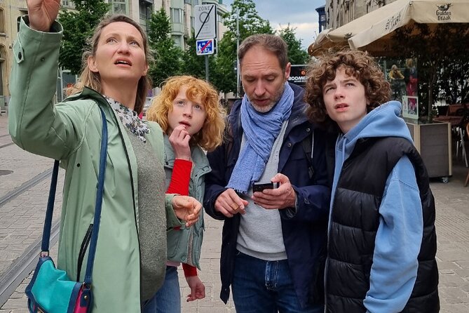 Discover Brussels While Escaping the Zombies! Escape Game - Discover Brussels During the Tour