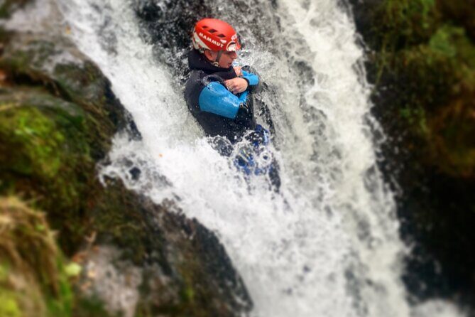 Discover Canyoning in Dollar Glen - The Sum Up
