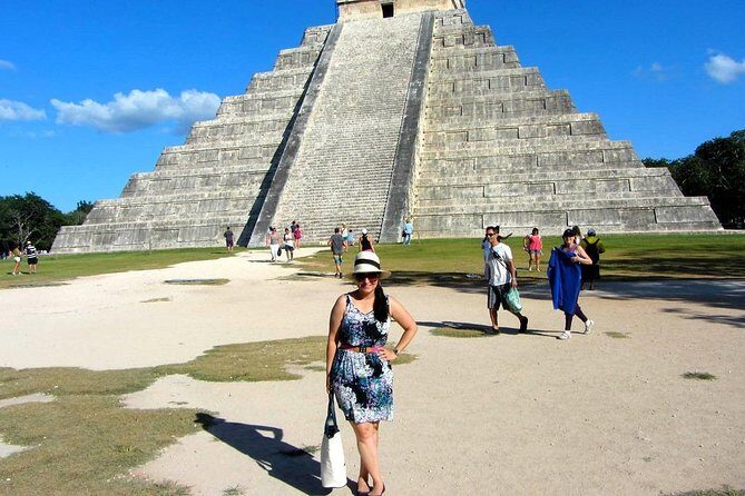 Discover Chichén Itzá & a Sacred Cenote. Lunch and transportation included. - How the Tour Measures Up: Pros and Cons