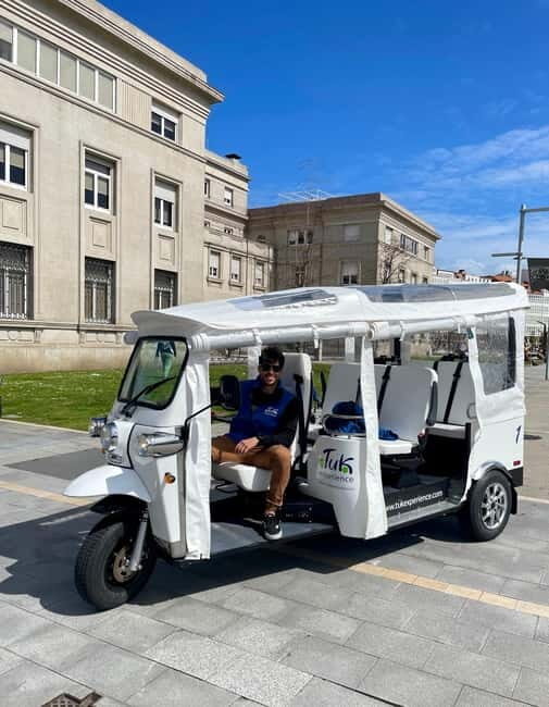 Discover Coruña: 60-Minute Private Tuk-Tuk Tour - The Experience on Board