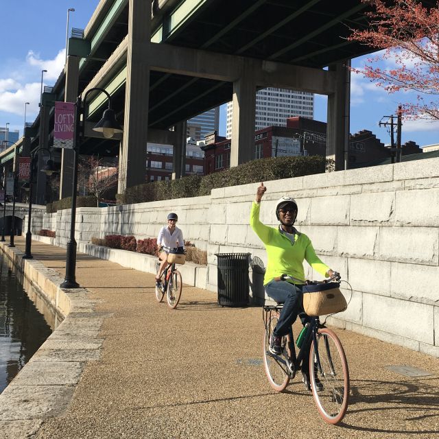 Discover Downtown Richmond Bike Tour - Priority-Brand Bicycle Amenities
