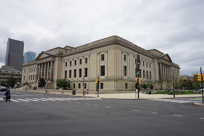 Discover Fantastic Philadelphia: Self-Guided Audio Tour - Preparing for the Moderate Physical Demands