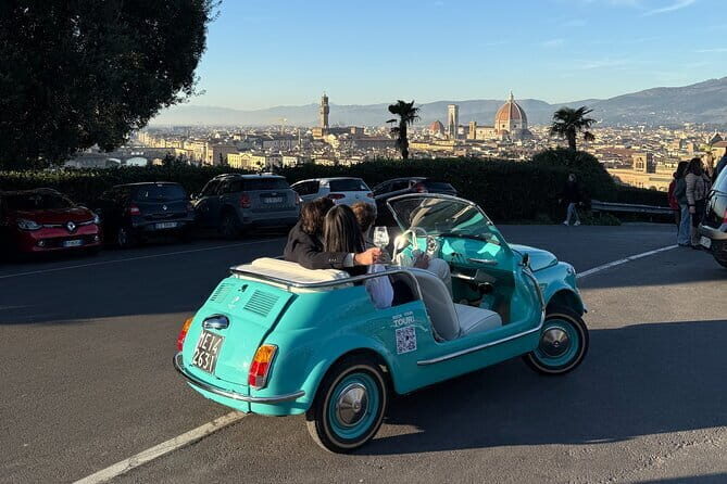 Discover Florence city center on e-cabriot fiat 500 - Discover Florences Heart in a Vintage Electric Fiat 500