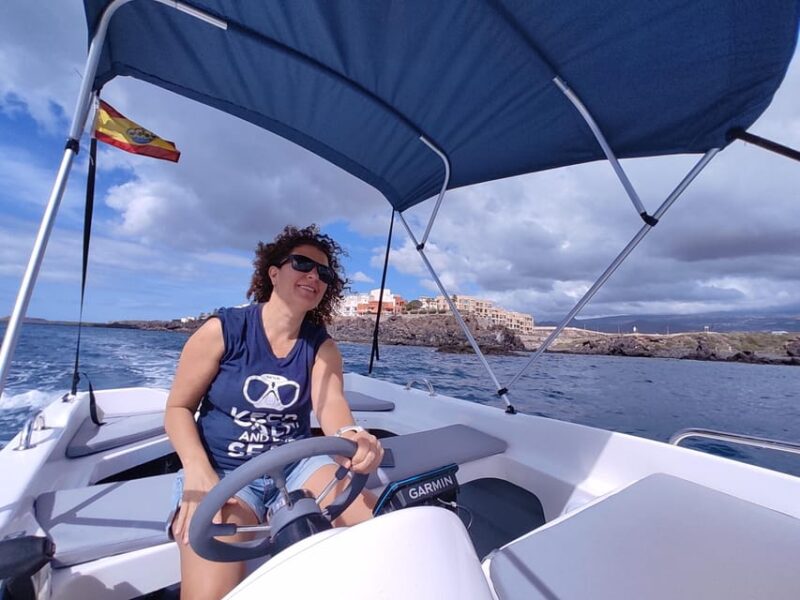 Discover Freedom: Rent a Boat, No License Required! - Important Guidelines