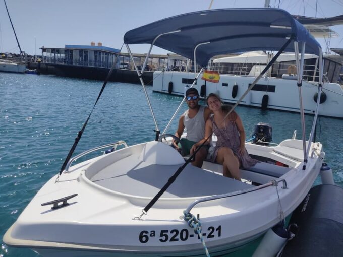 Discover Freedom: Rent a Boat, No License Required! - Discovering Hidden Paradises