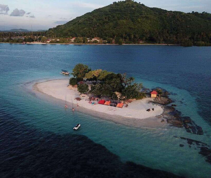 "Discover Gili Nanggu: A Secret Island Escape Awaits You!" - The Sum Up