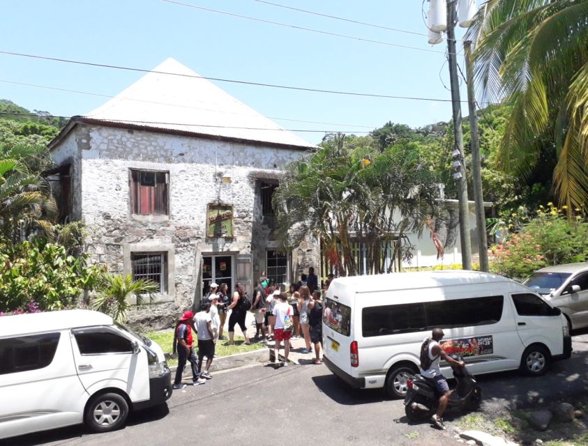 Discover Grenada With Lunch at a Local Restaurant - Discovering Grand Etang National Park