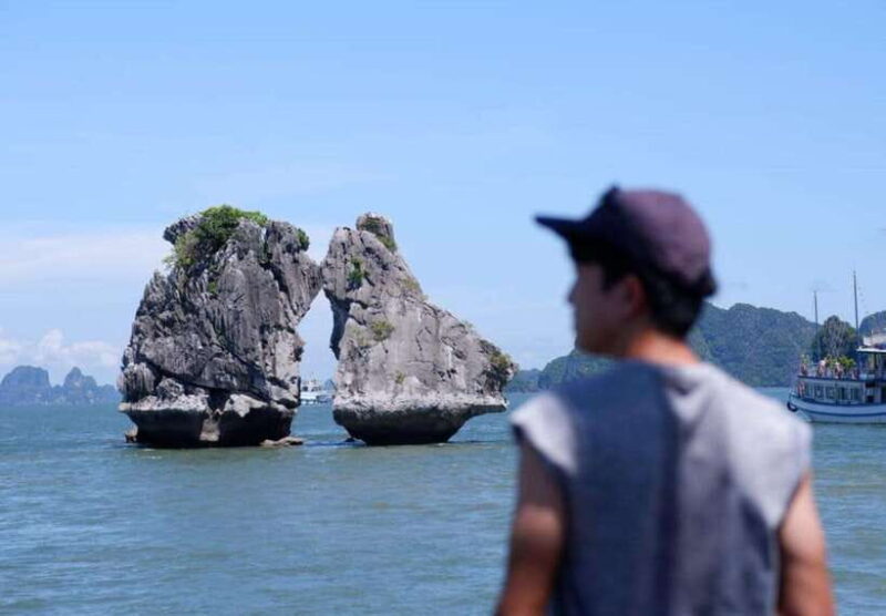 Discover Halong Bay 4-hour Scenic Cruise, Kayak, Lunch, Cave - Itinerary Highlights