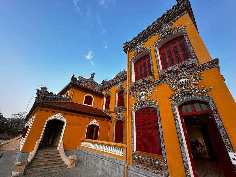 Discover Hue: Imperial City, Tombs, Local Market & Village - Discovering Khai Dinh and Minh Mang Tombs