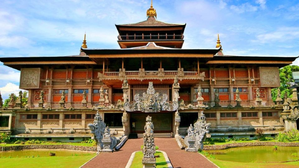 Discover Jakarta Tour - Istiqlal Mosque