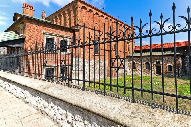 Discover Krakow's Jewish Heritage: Private Walking Tour - A Closer Look at the Tour Experience