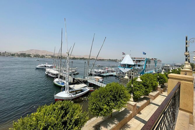 Discover Luxor Journey to the Valley of the Kings From Hurghada - Discovering the Temple of Karnak