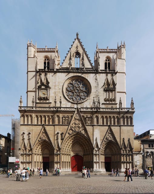 Discover Lyon: From Its Birth to Renaissance Glory - Iconic Women of Lyon