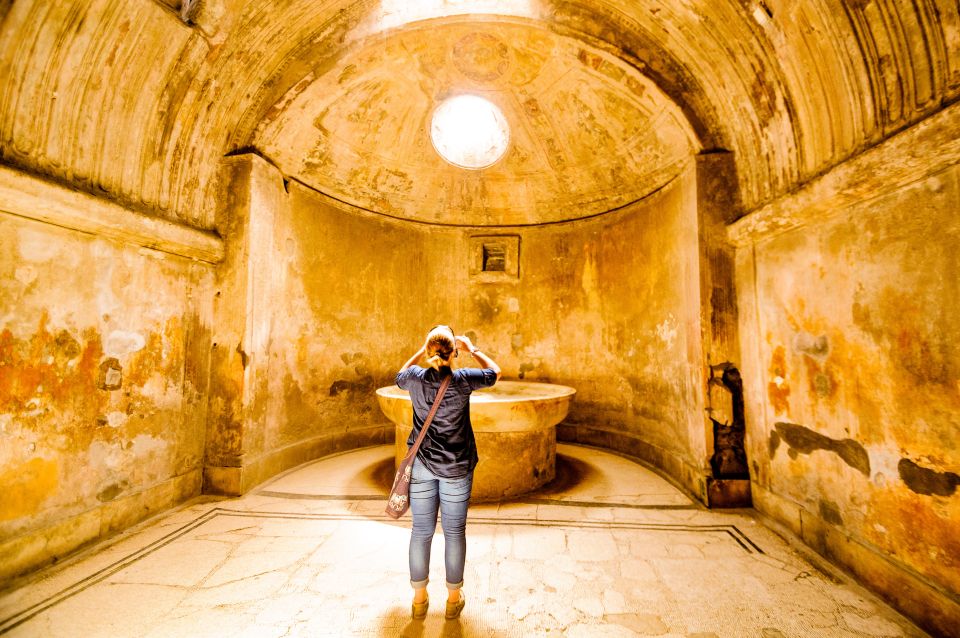 Discover Mt. Vesuvius: Private 3-Hour Tour From Pompeii - Explore Vesuvius Crater