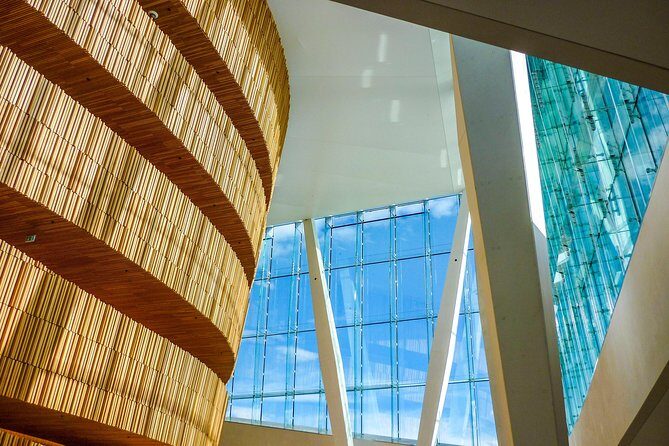 Discover Oslos most Photogenic Spots with a Local - FAQ