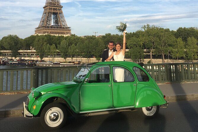 Discover Paris in a Classic French Car (2cv) - Key Points
