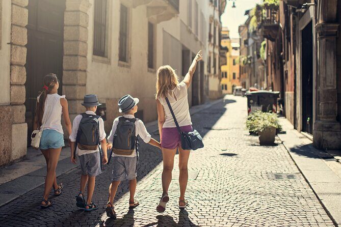 Discover Paris while playing! Escape game - The alchemist - What is this escape game all about?