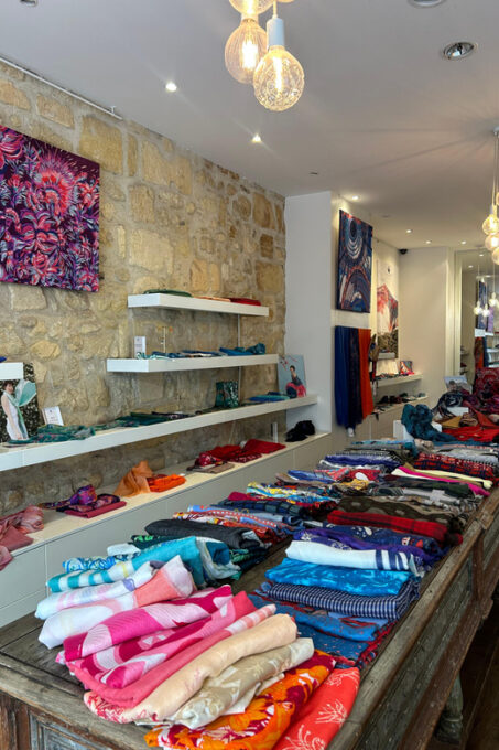 Discover Petrusse, the Only Maison of Scarves in Bordeaux - Sum Up