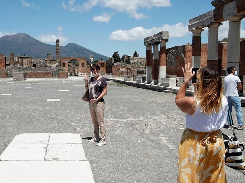 Discover Pompeii: Historic Journey! - Highlights of the Tour